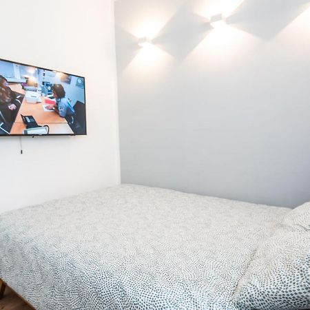Cozy Design Apartament In Magheru Bucureşti Exterior foto