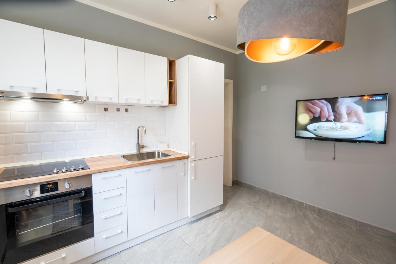 Cozy Design Apartament In Magheru Bucureşti Exterior foto