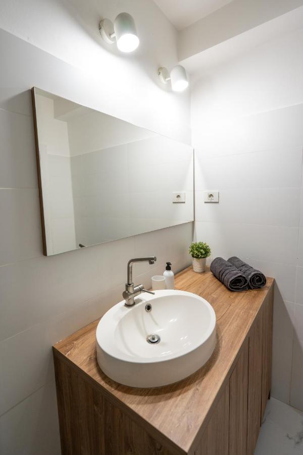 Cozy Design Apartament In Magheru Bucureşti Exterior foto