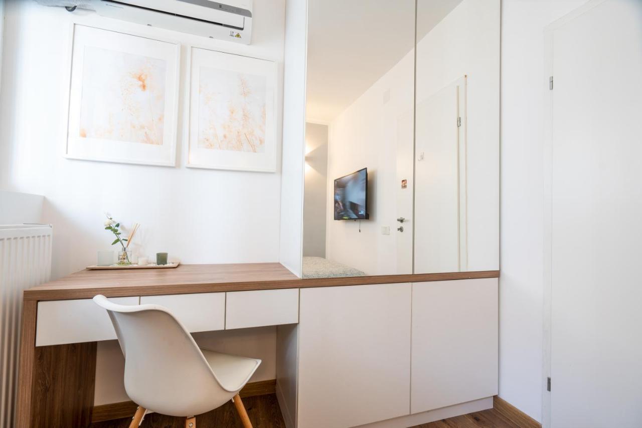 Cozy Design Apartament In Magheru Bucureşti Exterior foto