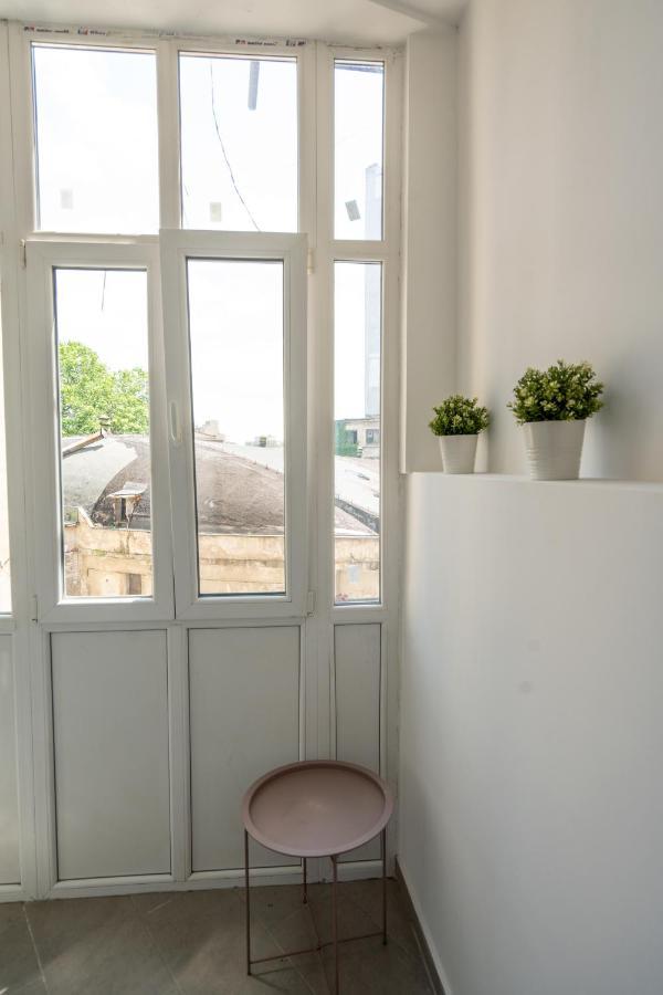 Cozy Design Apartament In Magheru Bucureşti Exterior foto